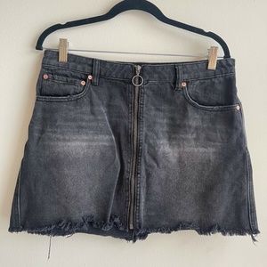 Free People Zip It Up Denim Mini Skirt Size 30